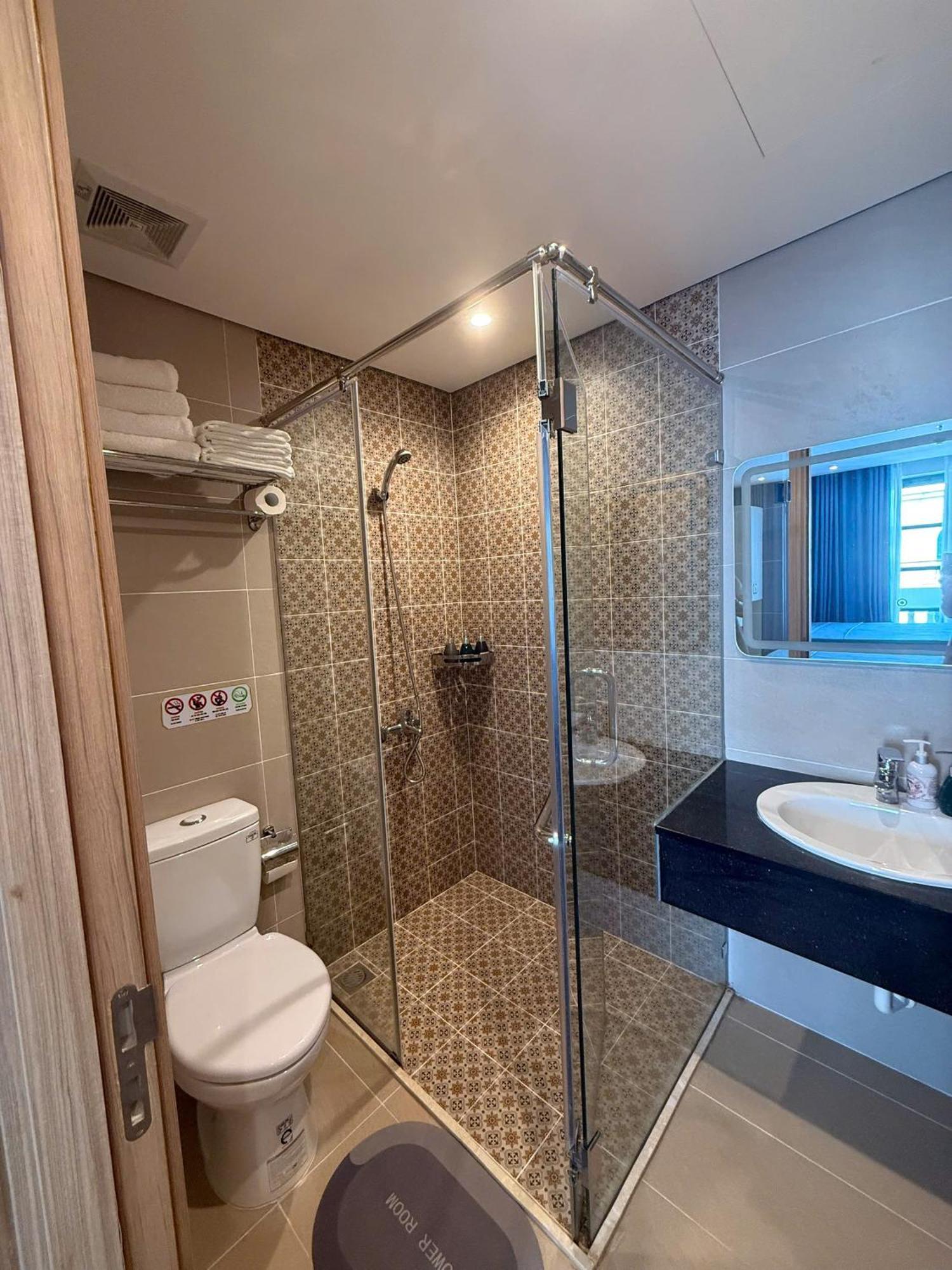 Elene Phu Quoc Hotell Exteriör bild